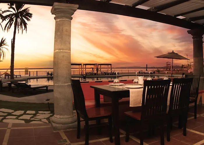 Hotel La Posada & Beach Club